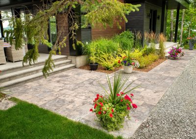 Service d'aménagement paysager exterieur à Saint-Jérôme, Saint-Agathe, Saint-Sauveur, Mirabel, Terrebonne, Laval, Mascouche, Repentigny, Joliette, Saint-Eustache, Laurentides, Rive-Nord de Montréal et Lanaudière / Excavation Laurentides